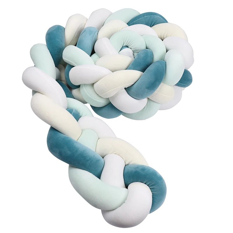 proteger bebe rassurer les parents avec tresse de lit bebe