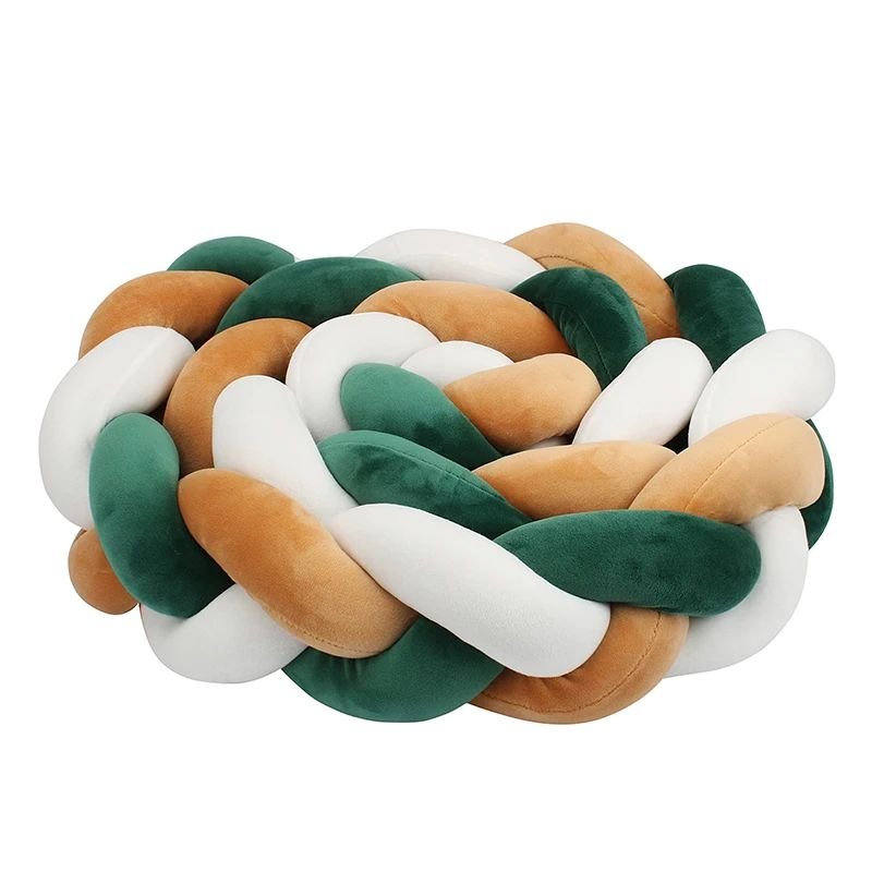 tresse de lit avec couleurs inspirees elements naturels pour bebes